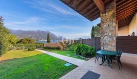 Вилла за 1 300 000 евро у озера Гарда, Италия