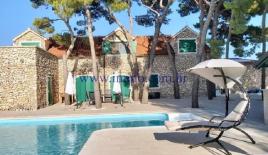 Вилла за 2 800 000 евро в Сутиване, Хорватия