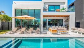 Вилла за 2 812 103 евро в Майами, США