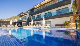 Вилла за 400 евро за день в Калкане, Турция