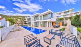 Вилла за 400 евро за день в Калкане, Турция