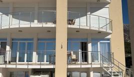 Квартира за 225 000 евро в Добра Воде, Черногория