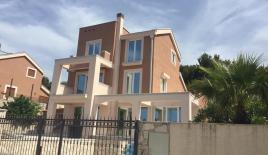 Дом за 440 000 евро в Бигово, Черногория