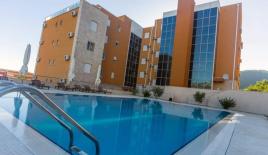 Квартира за 270 000 евро в Бечичи, Черногория