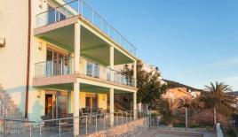 Дом за 245 000 евро в Добра Воде, Черногория