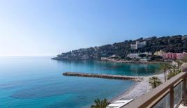 Пентхаус за 998 000 евро в Рокбрюн-Кап-Мартен, Франция