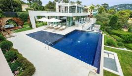 Вилла в Сен-Жан-Кап-Ферра, Франция (цена по запросу)