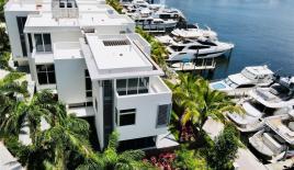 Таунхаус за 3 063 644 евро в Майами, США