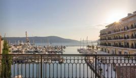 Квартира за 990 000 евро в Тивате, Черногория