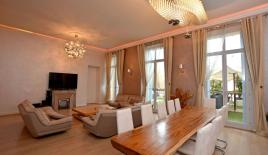 Апартаменты за 4 810 евро за неделю в Каннах, Франция