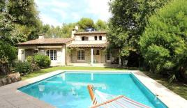 Вилла за 4 200 евро за неделю в Мужене, Франция