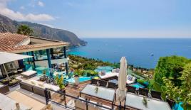 Вилла в Эзе, Франция (цена по запросу)