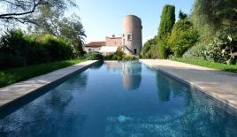 Вилла за 6 500 евро за неделю в Антибе, Франция