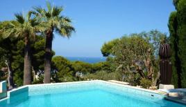 Вилла за 11 000 евро за неделю в Антибе, Франция