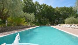 Вилла за 16 800 евро за неделю в Мужене, Франция