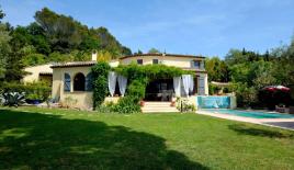 Вилла за 5 200 евро за неделю в Мужене, Франция