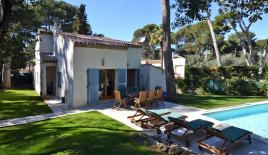 Вилла за 5 200 евро за неделю в Антибе, Франция