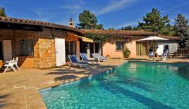 Вилла за 3 000 евро за неделю в Мужене, Франция