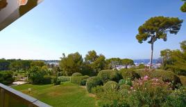 Апартаменты за 3 900 евро за неделю в Антибе, Франция