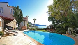 Вилла в Ницце, Франция (цена по запросу)