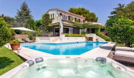 Вилла за 14 300 евро за неделю в Жуан-ле-Пен, Франция