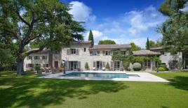 Вилла в Мужене, Франция (цена по запросу)