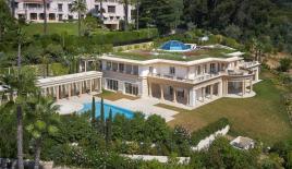 Вилла в Каннах, Франция (цена по запросу)