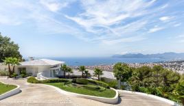 Вилла в Каннах, Франция (цена по запросу)