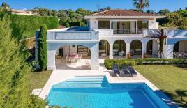 Вилла за 17 000 евро за неделю в Антибе, Франция