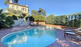 Вилла за 19 500 евро за неделю в Антибе, Франция