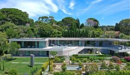 Вилла в Антибе, Франция (цена по запросу)