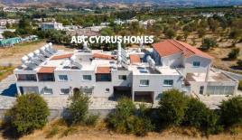 Доходный дом за 800 000 евро в Пафосе, Кипр