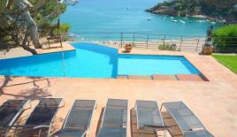 Шале за 4 850 000 евро в Калелья-де-Палафружель, Испания