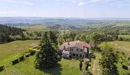 Дом за 660 000 евро в Италии