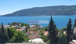 Вилла за 265 000 евро в Херцег-Нови, Черногория