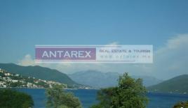 Коммерческая недвижимость за 1 400 000 евро в Игало, Черногория