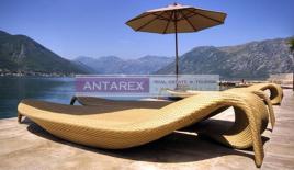 Коммерческая недвижимость за 5 000 000 евро в Доброте, Черногория