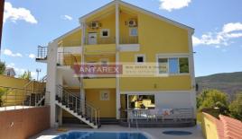 Вилла за 400 000 евро в Херцег-Нови, Черногория