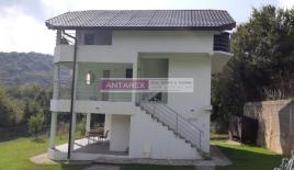 Вилла за 180 000 евро в Зеленике, Черногория