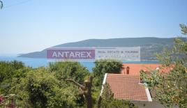 Вилла за 160 000 евро в Херцег-Нови, Черногория