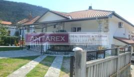 Вилла за 270 000 евро в Зеленике, Черногория