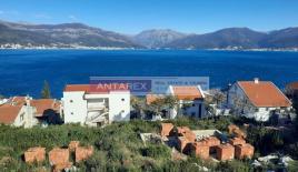 Земля за 160 000 евро в Тивате, Черногория