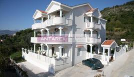 Вилла за 1 400 000 евро в Тивате, Черногория