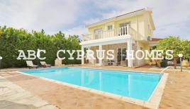 Вилла за 550 000 евро в Пафосе, Кипр