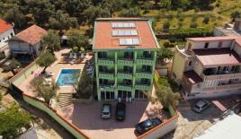 Отель, гостиница за 1 950 000 евро в Добра Воде, Черногория
