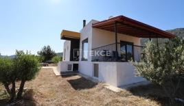 Вилла за 116 000 евро в Коркутели, Турция