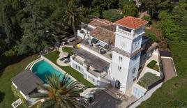 Вилла за 42 500 евро за неделю в Антибе, Франция