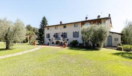 Вилла за 2 900 000 евро в Лукке, Италия