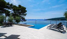 Вилла за 1 900 000 евро на острове Брач, Хорватия