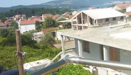 Квартира за 170 000 евро в Тивате, Черногория